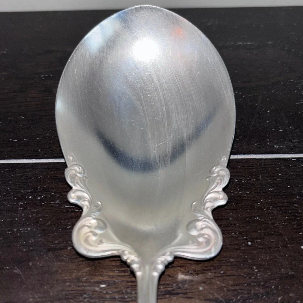 1835 R. Wallace‎ | Silver Plated | Art Nouveau Berain Berry Spoon 'W' Monogram